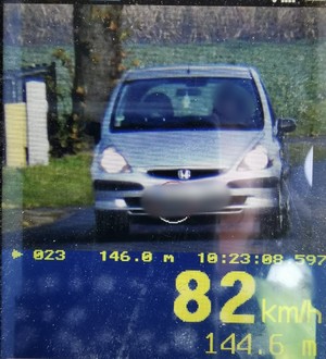 pojazd z przekroczoną prędkością