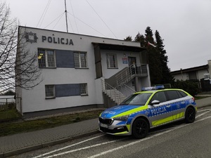 widok komisariatu od frontu